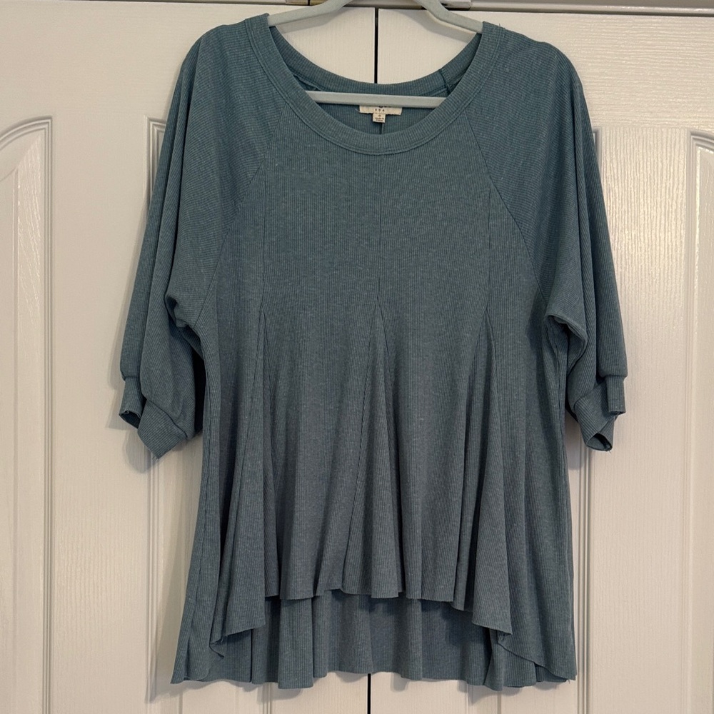 SOLD! 

Umgee Flowy Top